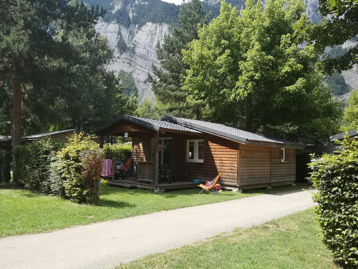 Hotel Camping Le Colporteur Le Bourg-dʼOisans Exterior foto