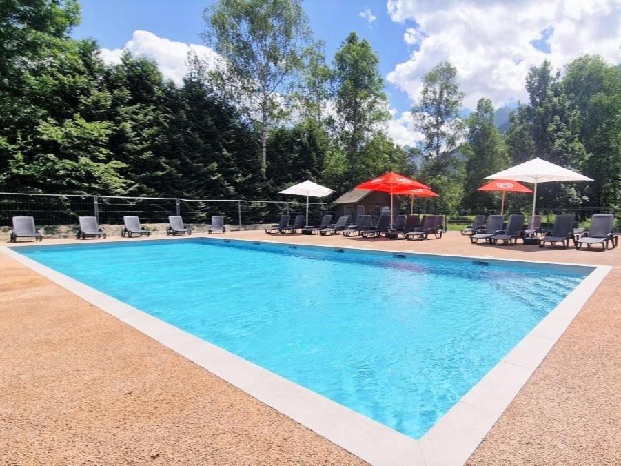 Hotel Camping Le Colporteur Le Bourg-dʼOisans Exterior foto