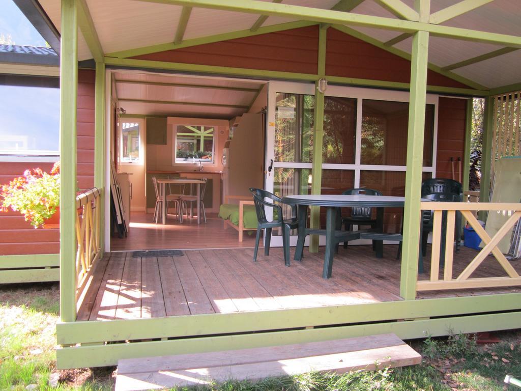 Hotel Camping Le Colporteur Le Bourg-dʼOisans Exterior foto