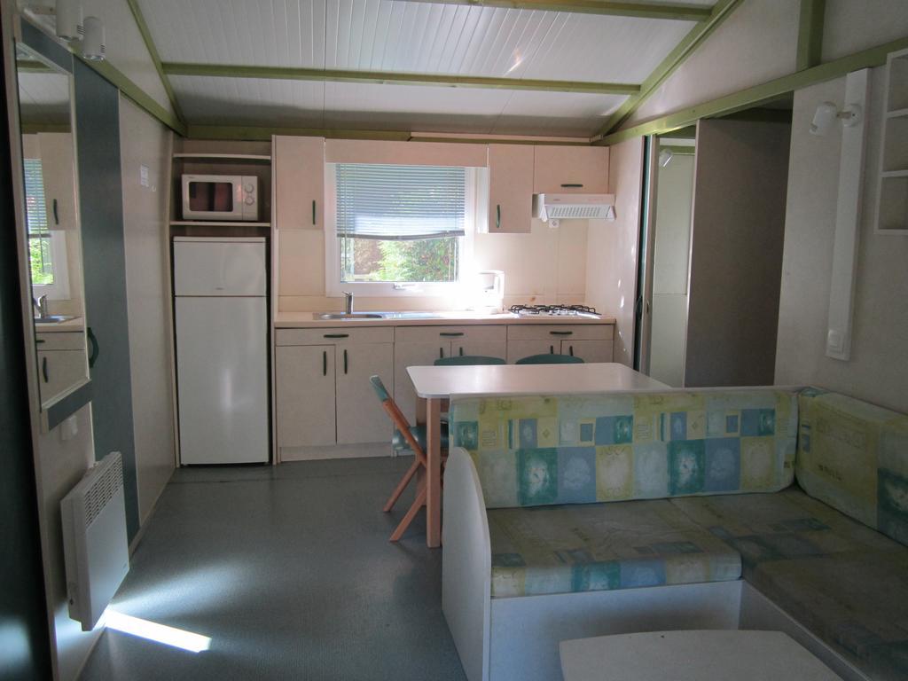 Hotel Camping Le Colporteur Le Bourg-dʼOisans Exterior foto